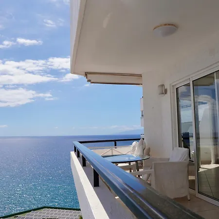 Club Villamar Exclusive Beachfront Penthouse Apartamento *