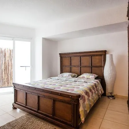 Club Villamar Exclusive Beachfront Penthouse *